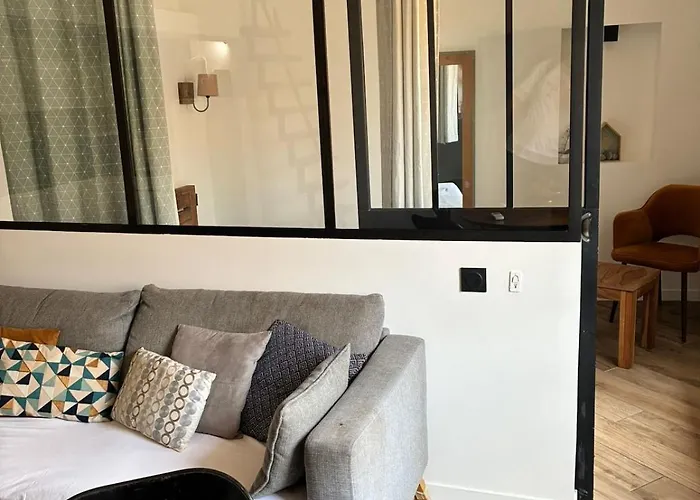 Magnifique 2p Vieux Ac-wifi 아파트 니스